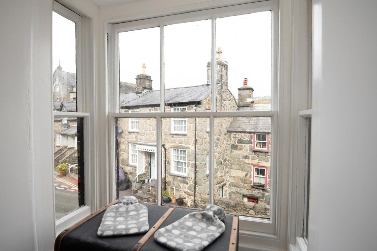 Cottage In The Heart Of Dolgellau Buitenkant foto